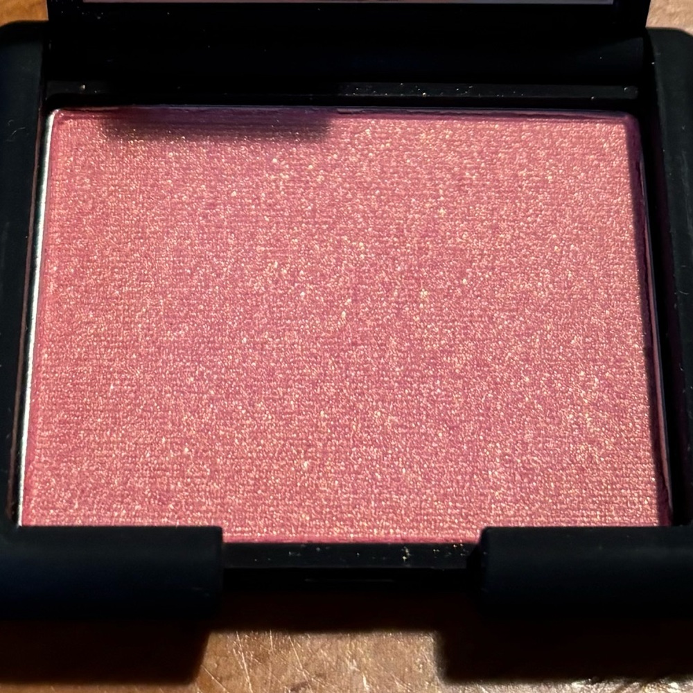 NARS Orgasm Blush - Picture 8 of 16